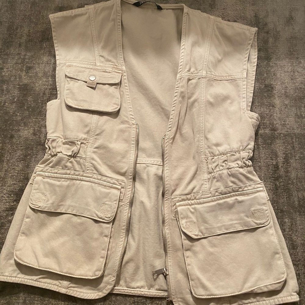 Tan Zara vest